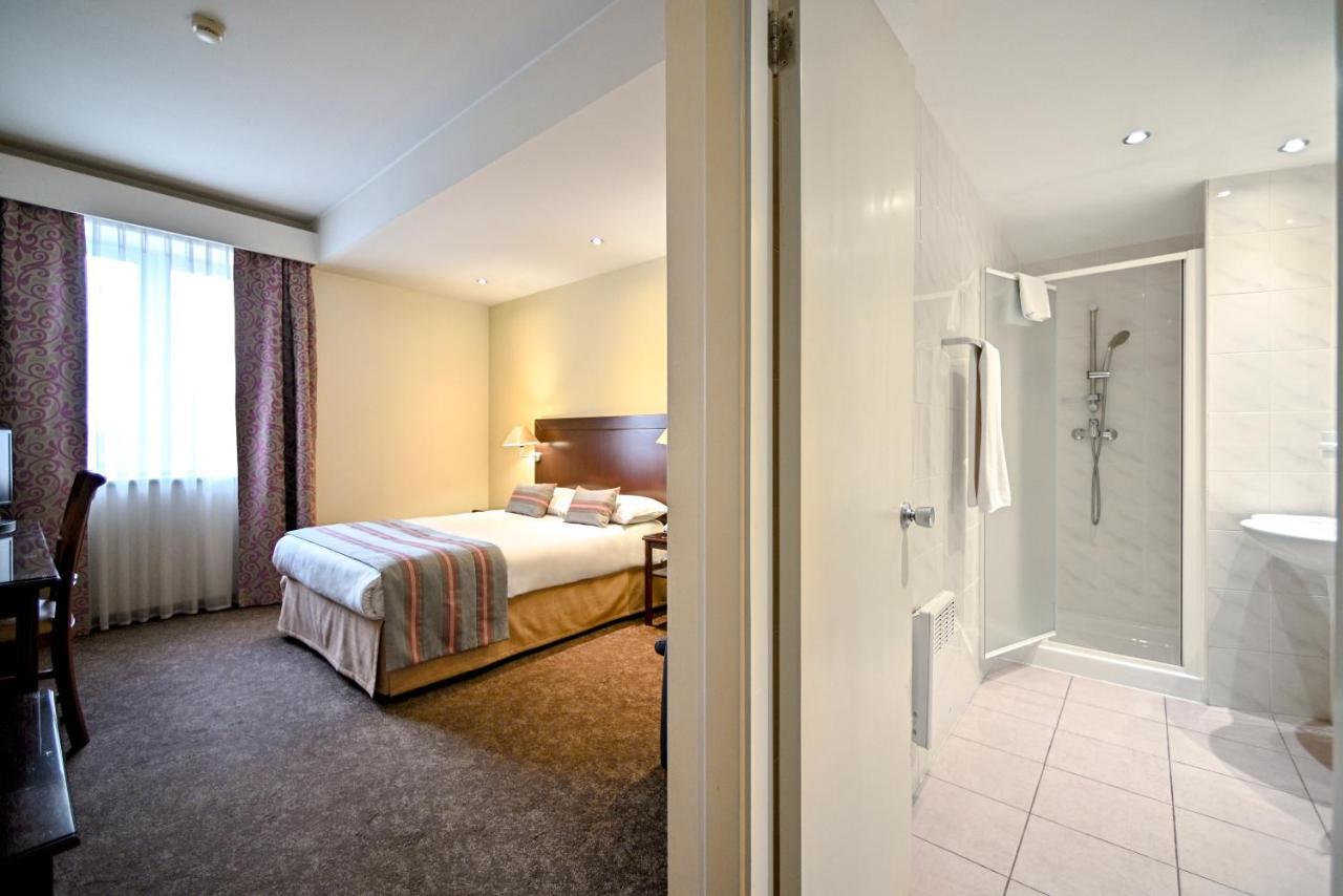 Europe Hotel Erevan Esterno foto